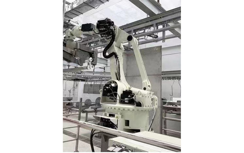 生豬屠宰設(shè)備機(jī)器人劈半機(jī)